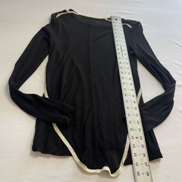 Rag & Bone Andrea Long Back Sleeve Blouse Modern Top Size Medium - Picture 8 of 8